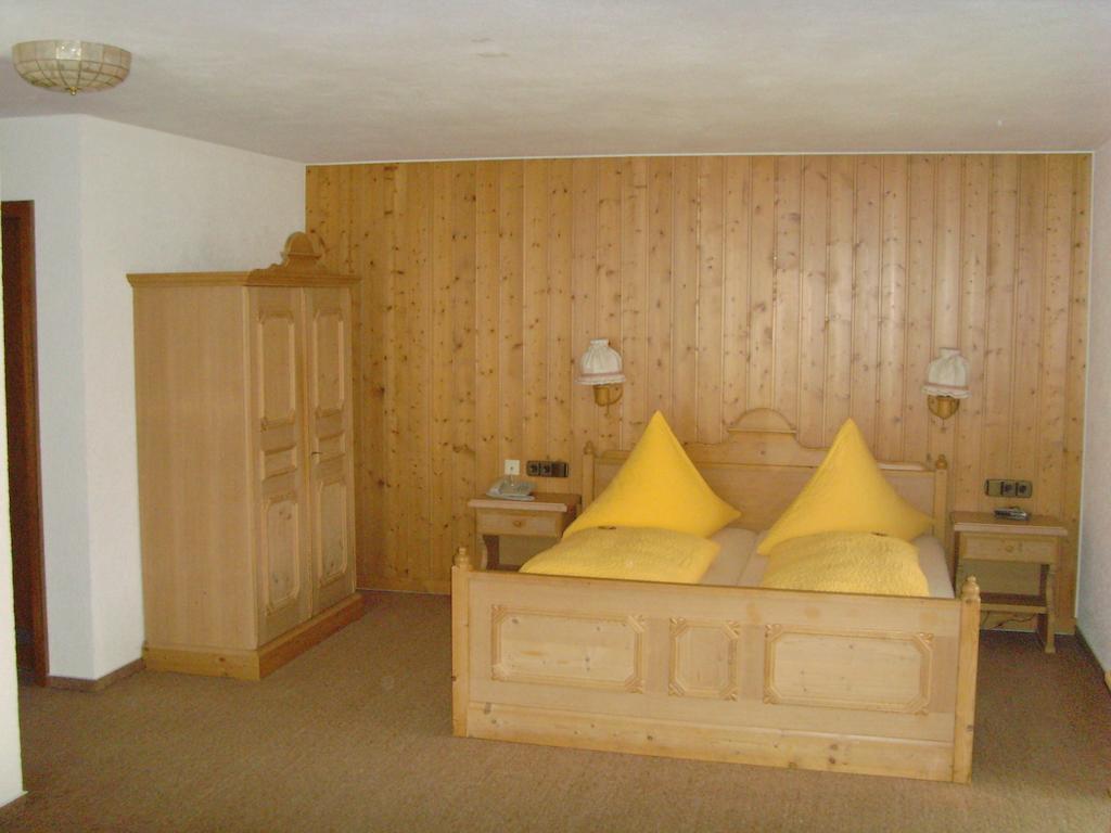 Hotel Restaurant Sonnenhang Wieden Room photo